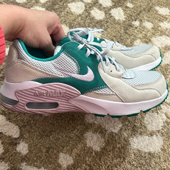 Nike Air Max Excee Sneakers 8.5 - Picture 1 of 9